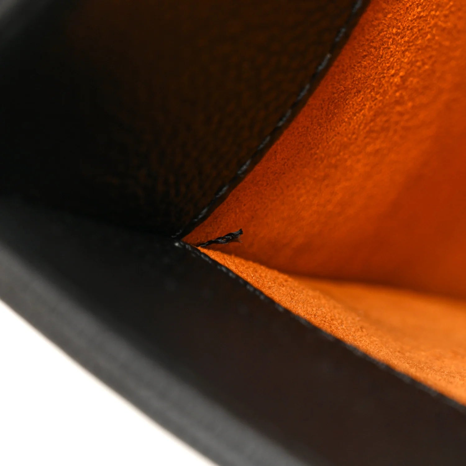 Louis Vuitton OnTheGo MM – Black