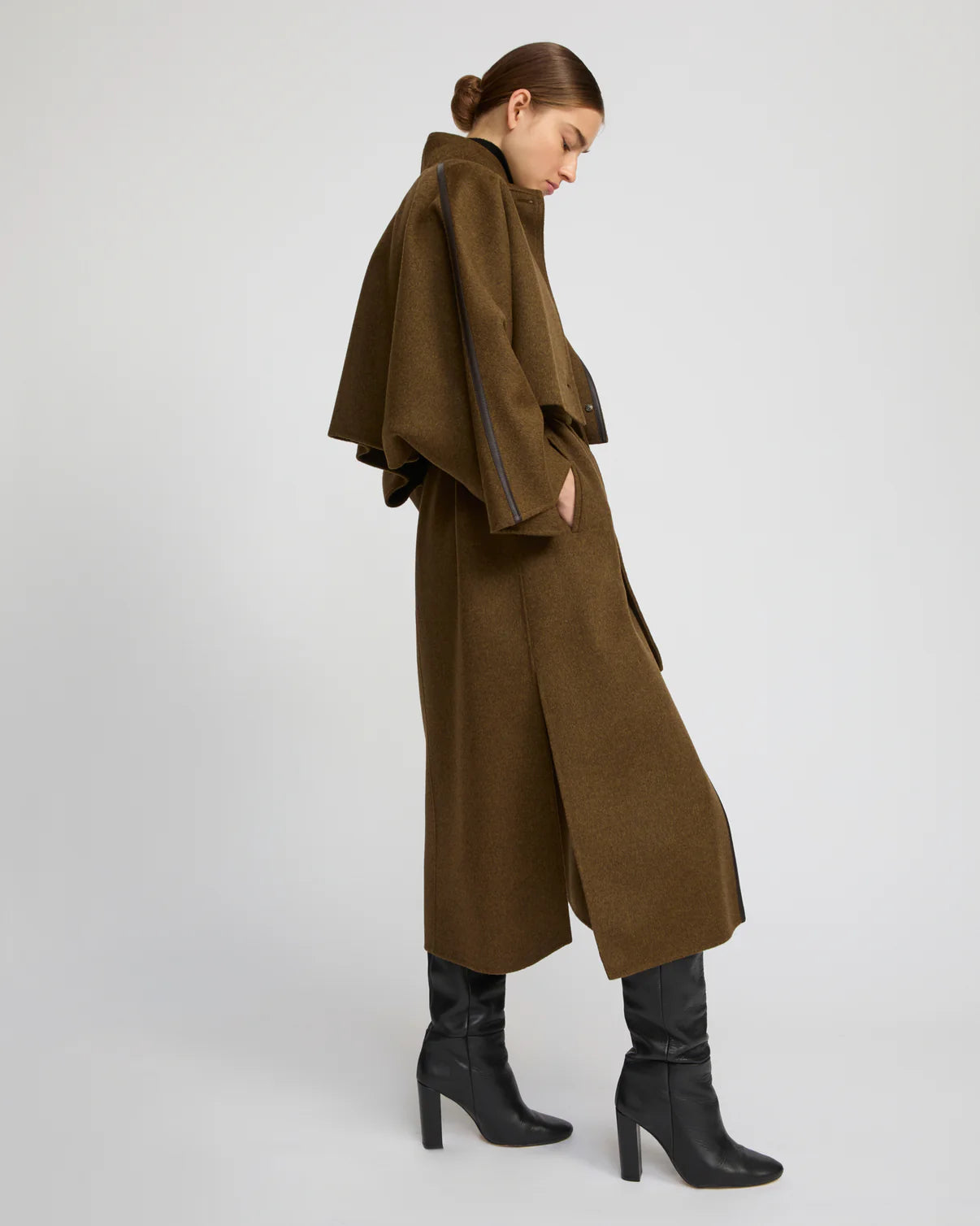YVES SALOMON LUXURY OUTERWEAR | CROPPED CASHMERE CAPE JACKET