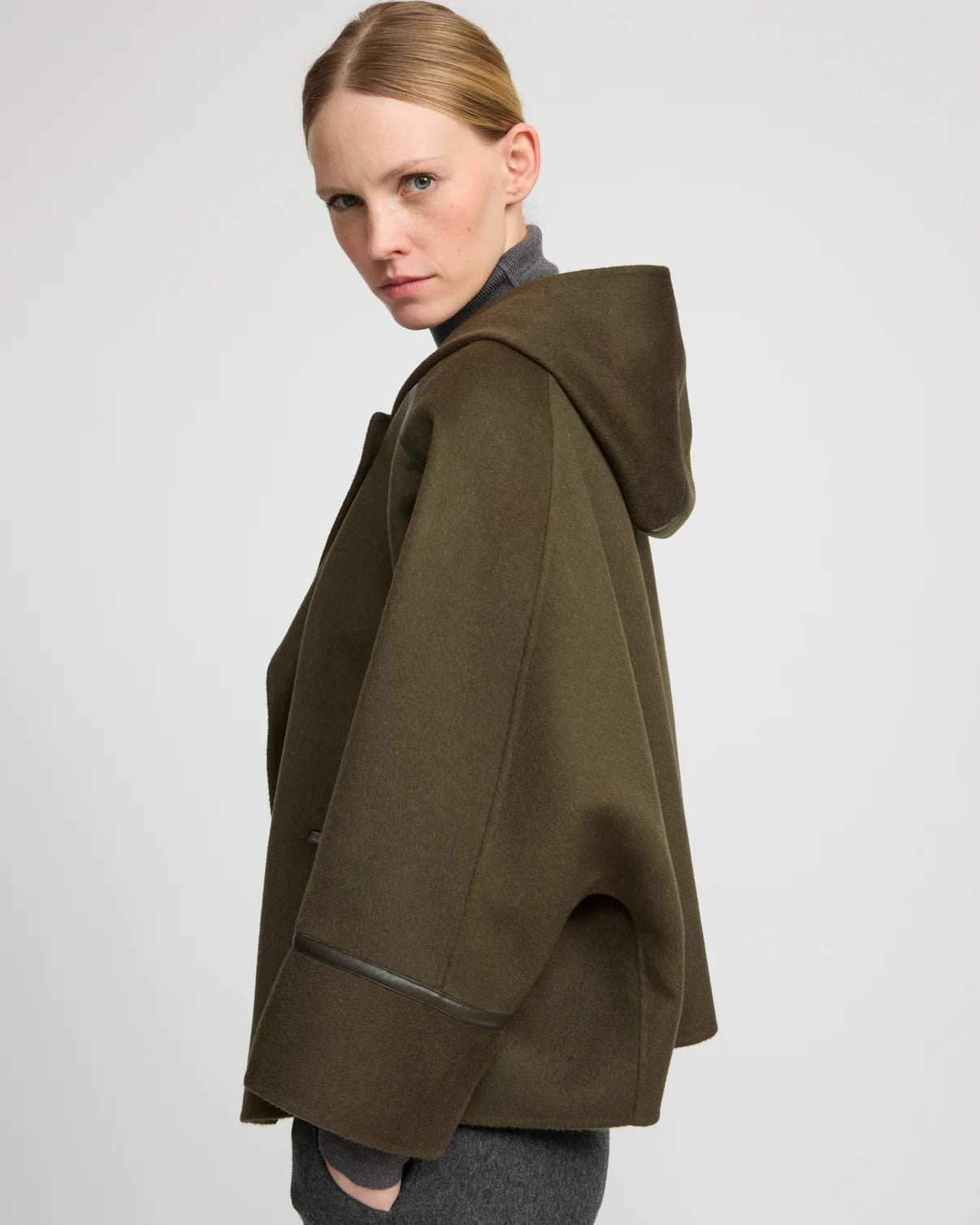 CASHMERE WOOL JACKET WITH LEATHER TRIM | YVES SALOMON LUXURY OUTERWEAR