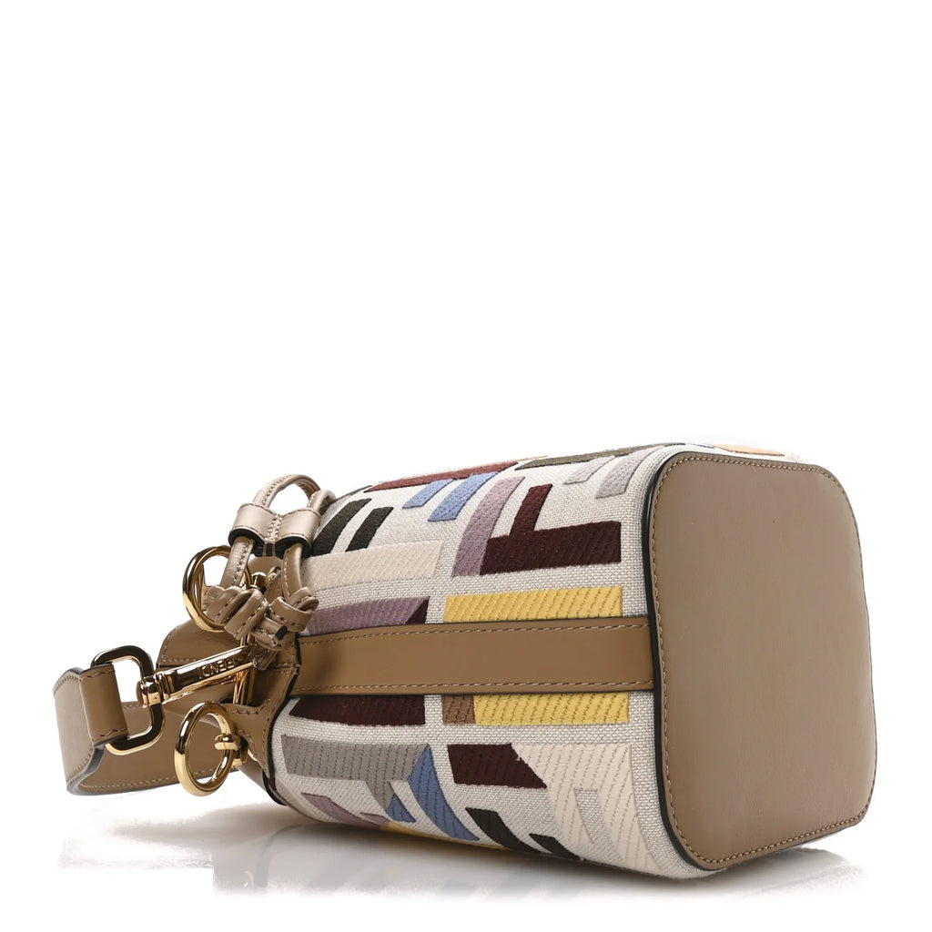 FENDI - Canvas Vitello King  Mini Mon Tresor Bucket Bag Dusty Mauve Cappuccino Multicolo