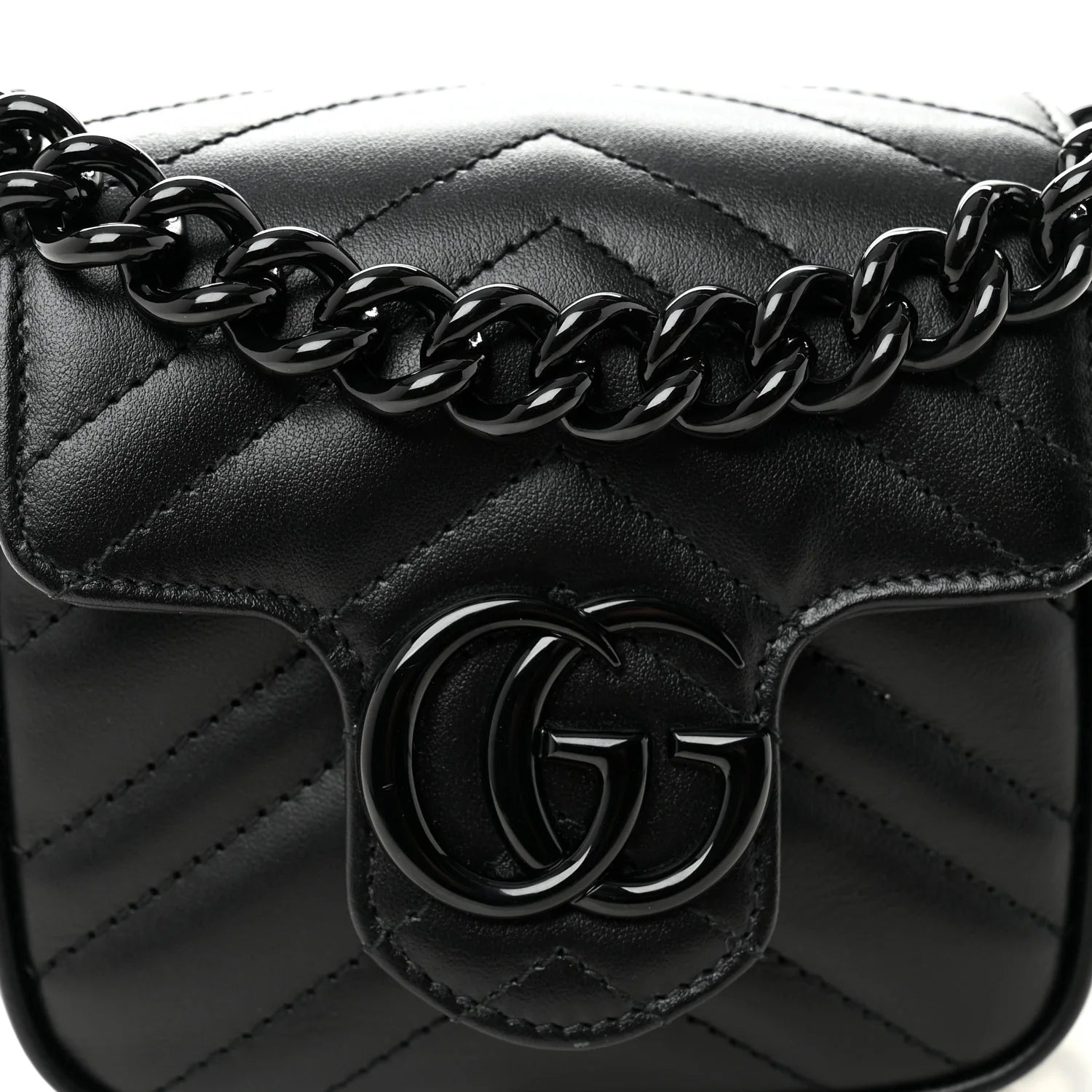 Gucci GG Marmont Matelassé Monochrome Chain Mini Belt Bag - Calfskin