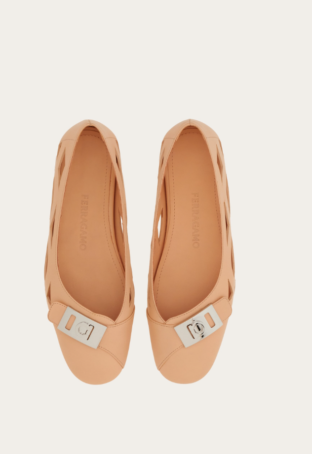 BACK TO EARTH BALLERINA WITH HUG LOOP | SUSTAINABLE WOMEN’S FLATS