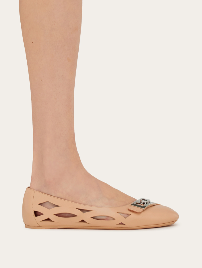 BACK TO EARTH BALLERINA WITH HUG LOOP | SUSTAINABLE WOMEN’S FLATS