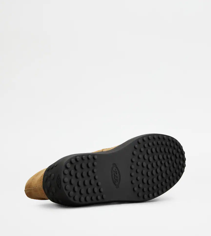 WINTER GOMMINO ANKLE BOOTS IN SUEDE LEATHER | LUXURY WINTER FOOTWEAR by TOD'S