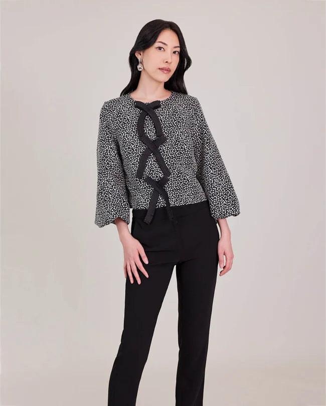 ANGEL – A/F BLACK FLORAL JACQUARD CROPPED JACKET | COUTURE-INSPIRED STATEMENT PIECE