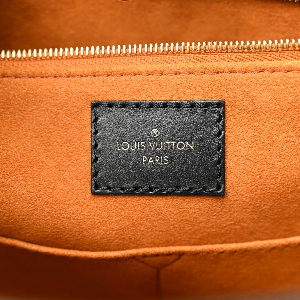 Louis Vuitton OnTheGo MM – Black