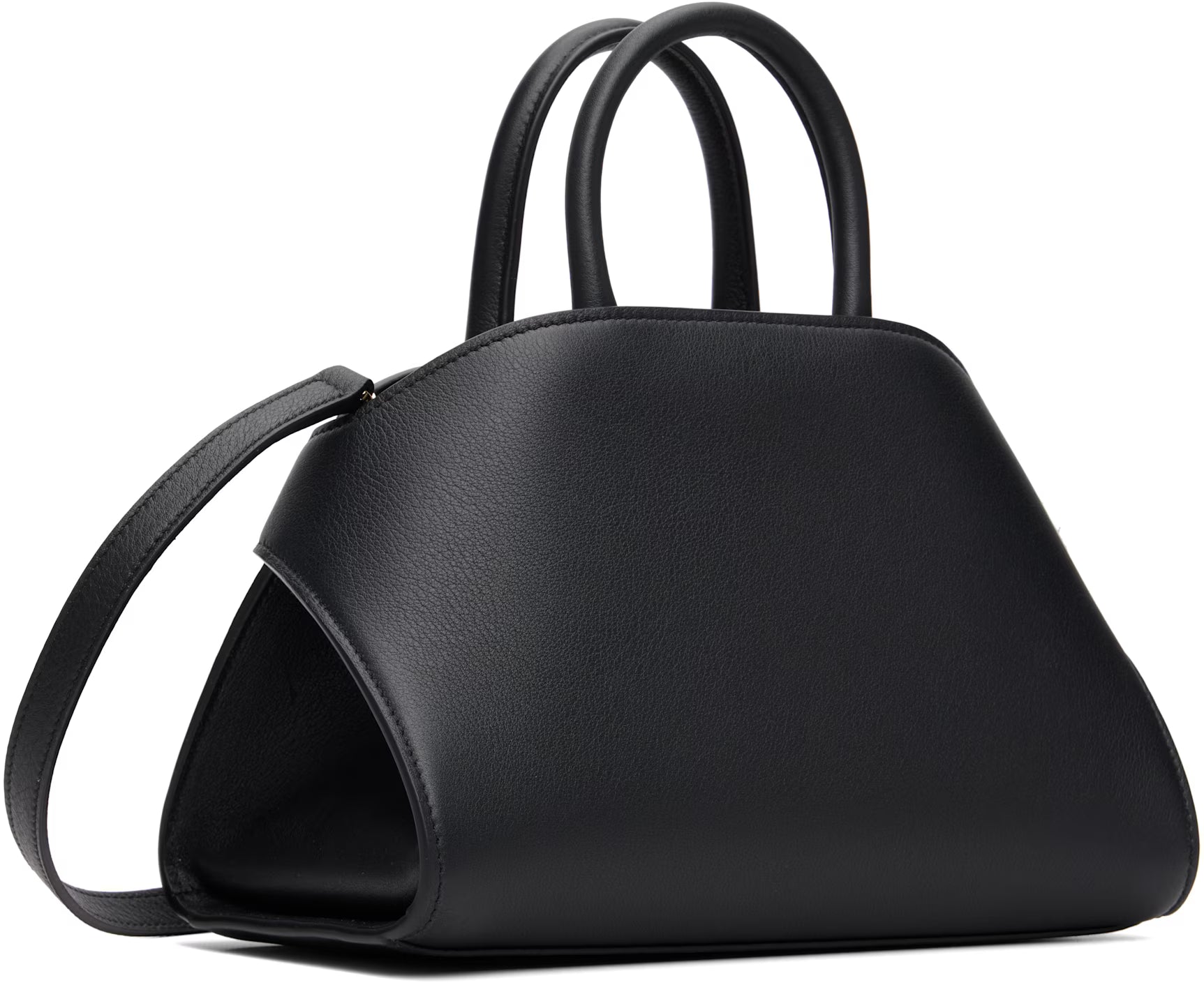 HUG SOFT SHOULDER BAG BY FERRA – MINIMALIST LUXURY & EVERYDAY ELEGANCE
